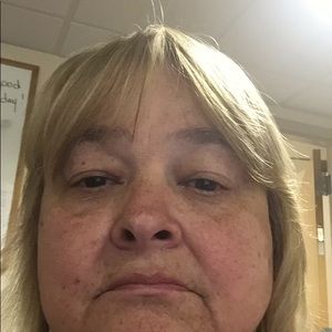 Meet your Posher, Ellen